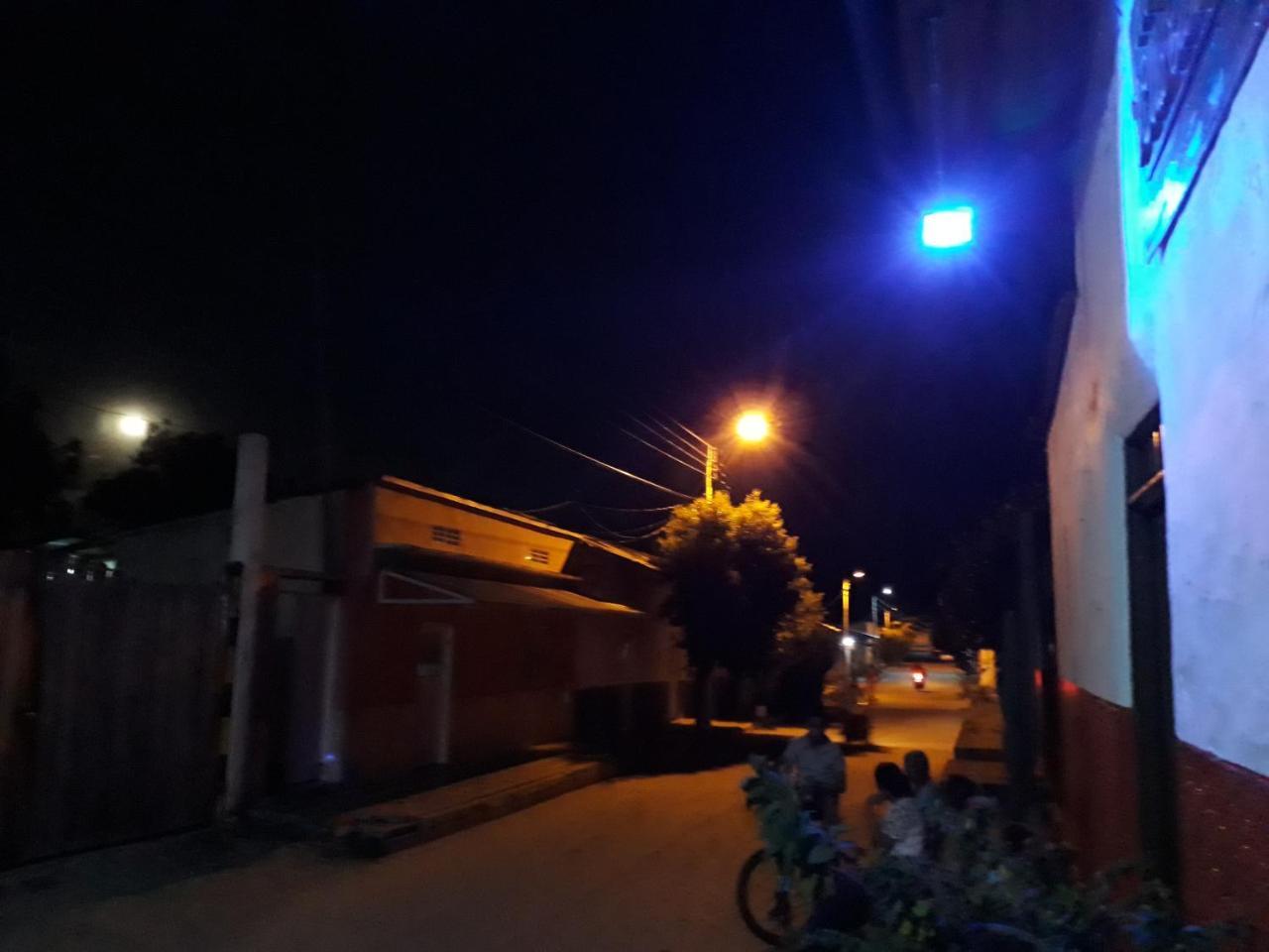 וילה-וייחה Hostal Villa Cecilia מראה חיצוני תמונה